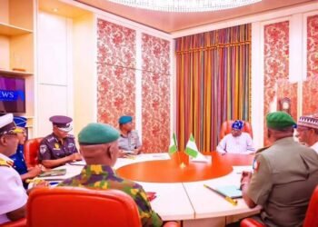 Tinubu-and-service-chiefs-1