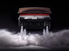 ViDEO: Elon Musk Unveils Flying Tesla Cars